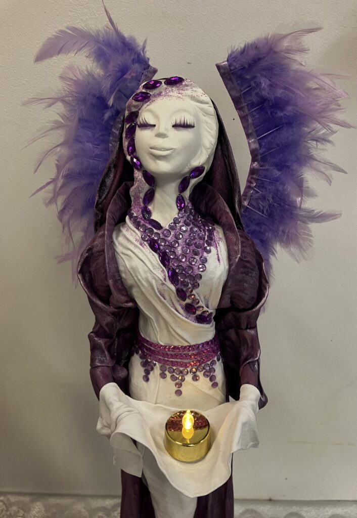 Noblesný anjel- fialový