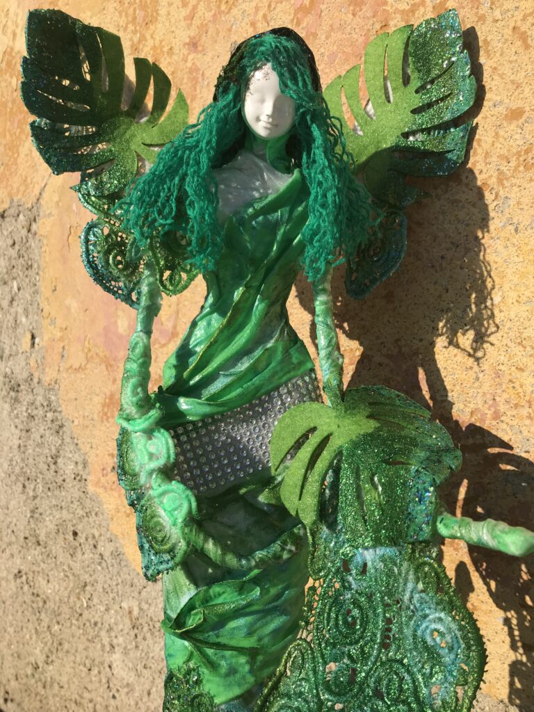 Socha lesný anjel – zelená