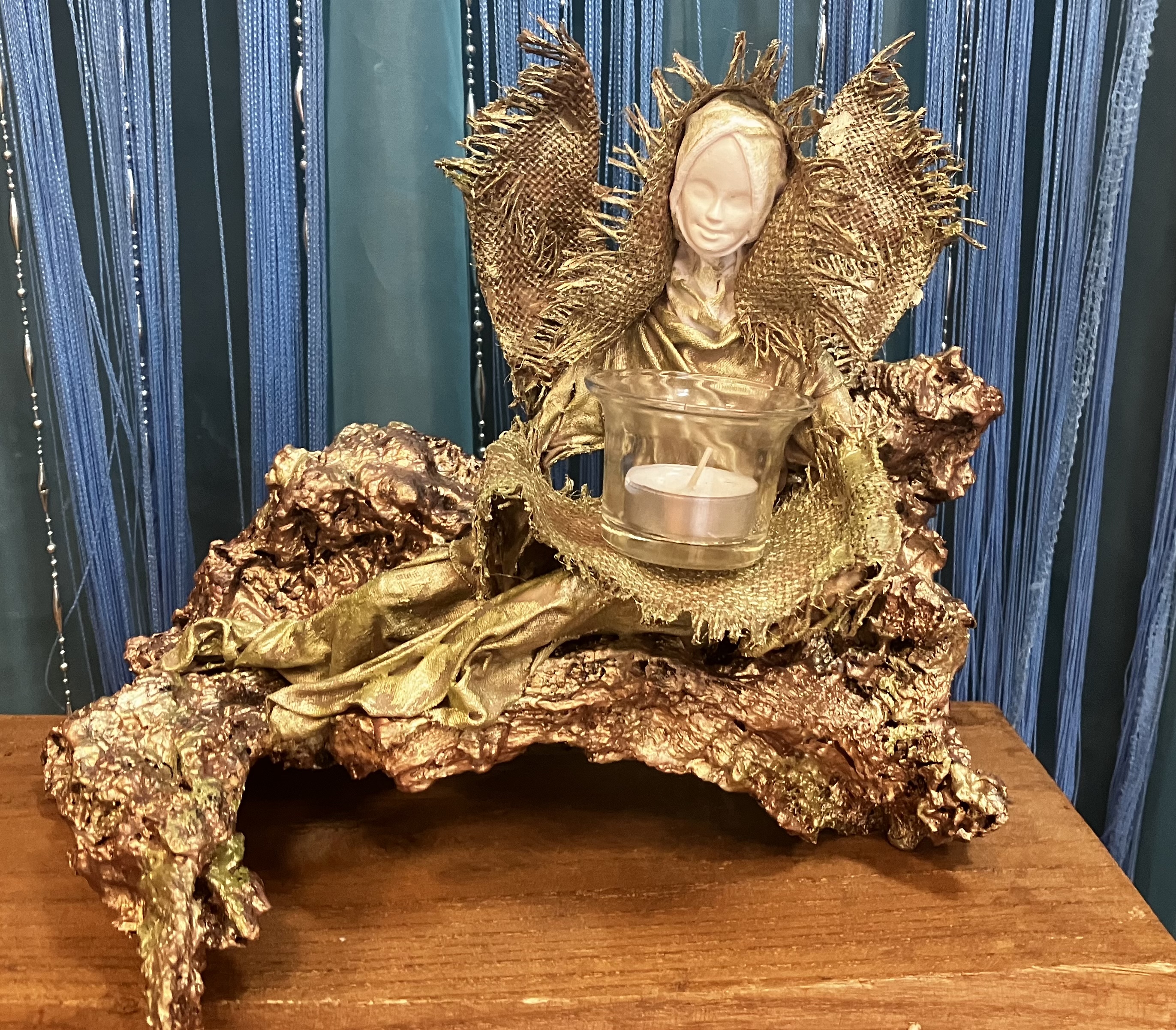 Anjel v samoraste – zelená perleť